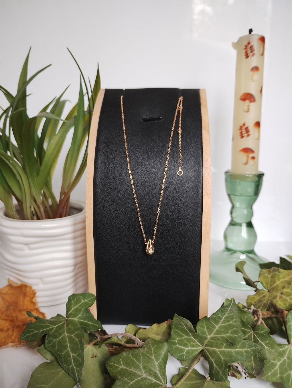 COLLIER PLAQUE OR 750 - 3 MICRONS
